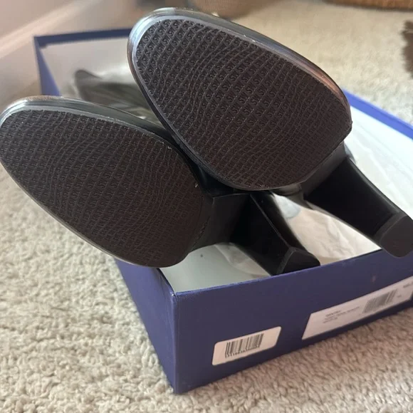 NWT Stuart Weitzman brown knee high boots - Picture 5 of 14